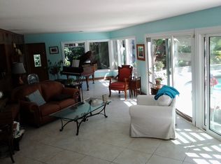 1915 Holiday Rd, Newport Beach, CA 92660