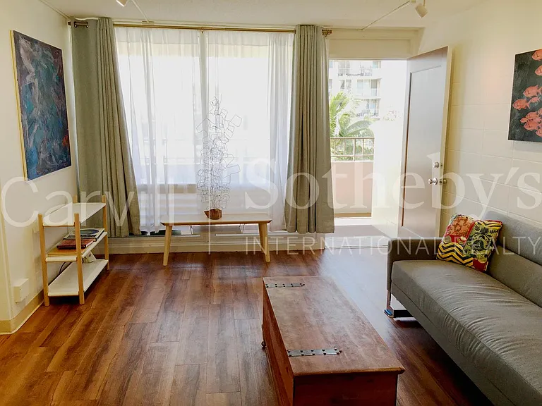1710 Makiki St #502 — Photo 3