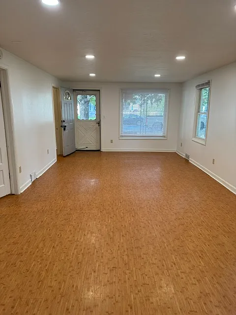 2 bed, 1617 sqft, $1,595 — Photo 3