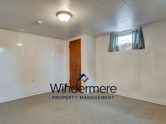 4th image of 1610 SE Pioneer Way #2