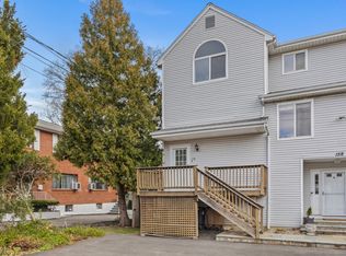 158 Seaside Ave #B, Stamford, CT 06902