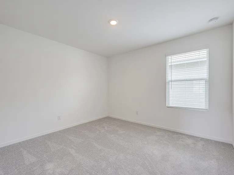 1301 Salton Ln — Photo 8
