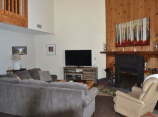 4 Newfane Cir #B, West Dover, VT 05356