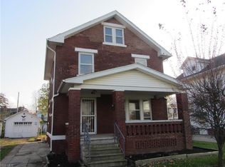 1918 E 33rd St, Lorain, OH 44055