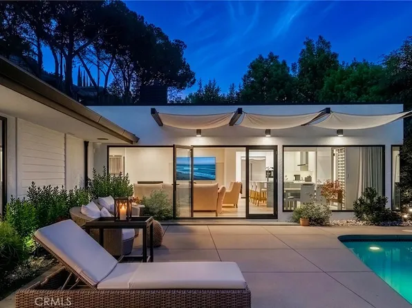 9621 Cedarbrook Dr, Beverly Hills, CA 90210