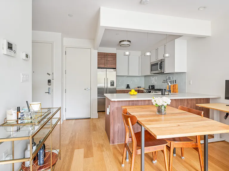 251 Withers St #2F — Photo 33