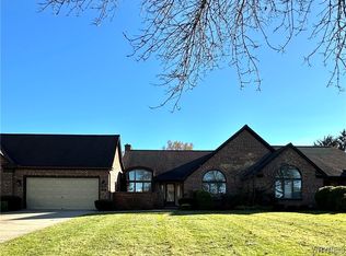 72 Hidden Ridge Cmn, Buffalo, NY 14221
