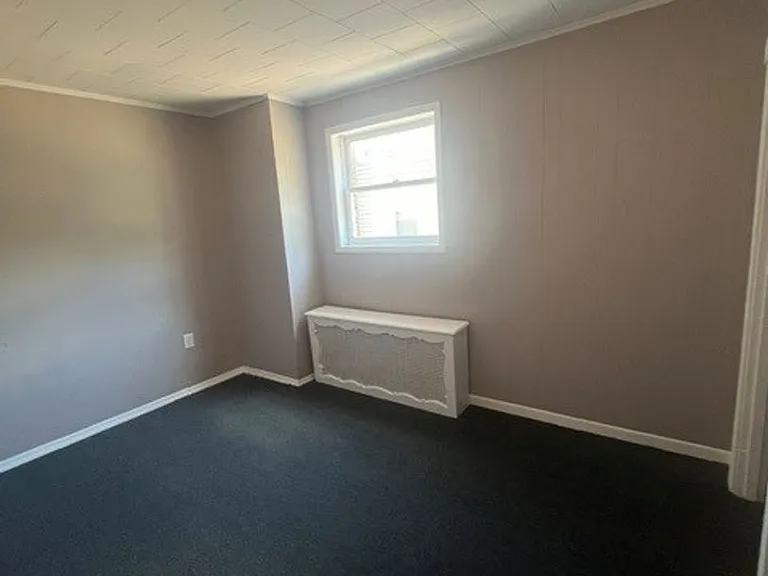 126 E High St — Photo 15