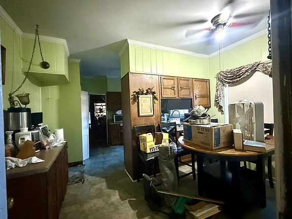 5th image of 2958 E Glengarry Rd