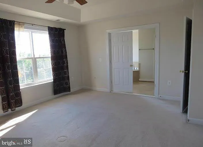 13669 Venturi Ln — Photo 4