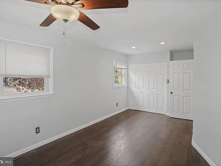 Bedroom #1