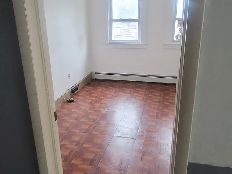 134 Lafayette Ave #2F — Photo 22