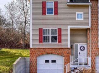 20 Westfield Pl, Athens, OH 45701