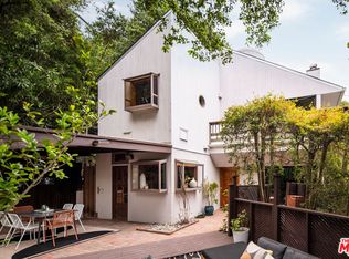 8757 Arlene Ter, Los Angeles, CA 90046