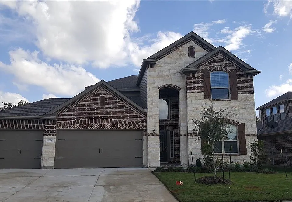 336 Chamberlain Dr