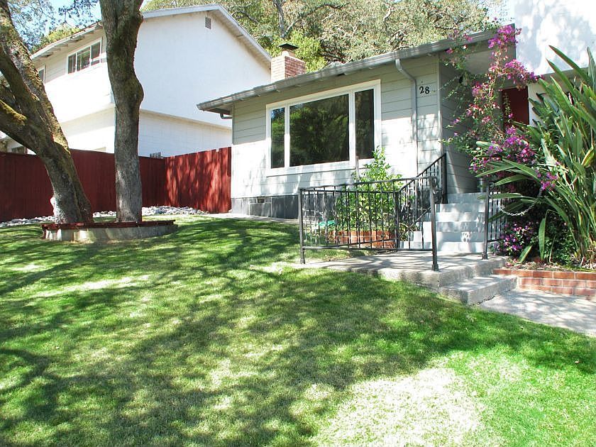 1st image of 28 Brown Dr
