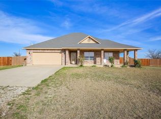 8401 Angus Dr, Justin, TX 76247
