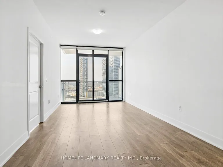 2916 Highway 7 Rd #2404 — Photo 16