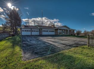 4982 Mew Rd, Castlewood, VA 24224