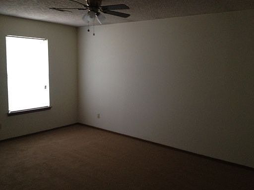 2nd image of 1426 SE Farmers Dr