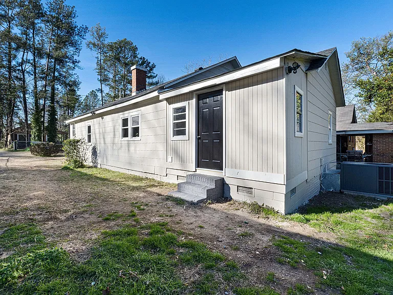 2833 Hazel St — Photo 20