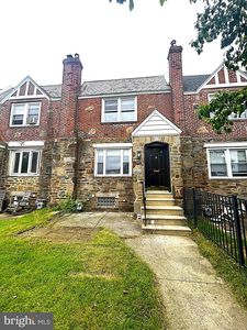 842 Fairfax Rd, Drexel Hill, PA, 19026