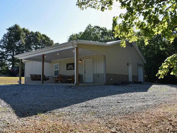 1131 Humphrey Rd, Marion, KY 42064