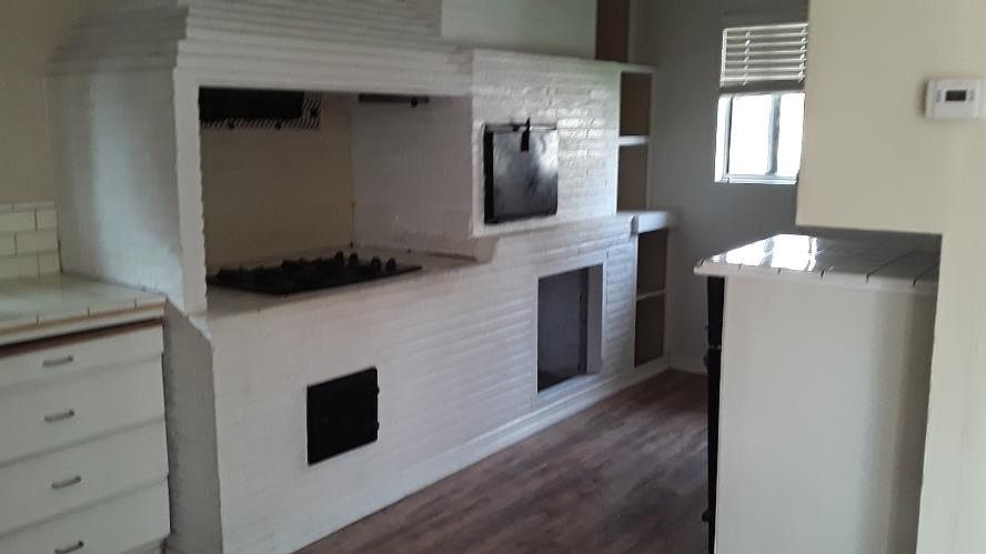 2nd image of 1334 E Channel Islands Blvd #B