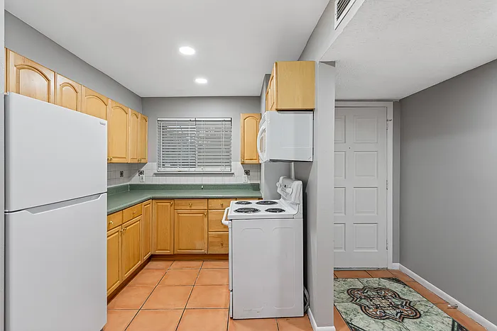 6338 Newtown Cir #38B4 — Photo 9