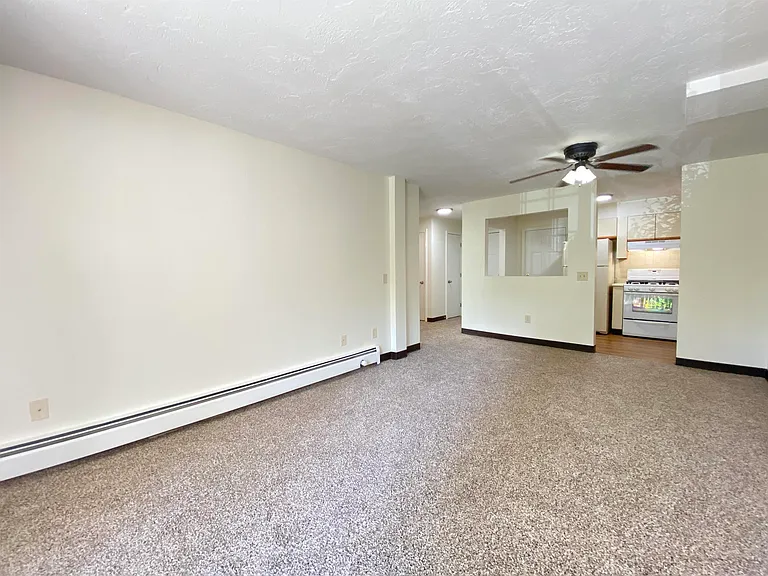 379 Huse Rd #33 — Photo 18
