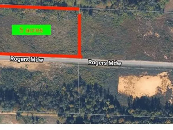 6357 Sheridan Rd, Vassar, MI 48768