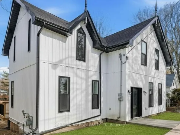 40 Charles St, Pt Hope, ON L1A 1S4