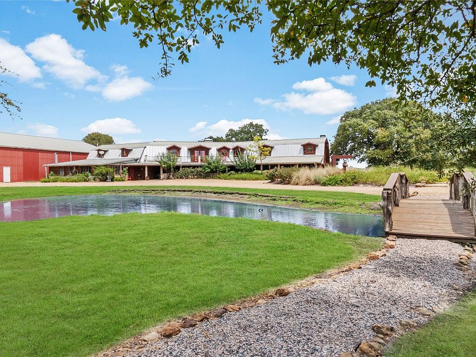 8943 NE County Road 3270, Chatfield, TX 75105 Zillow