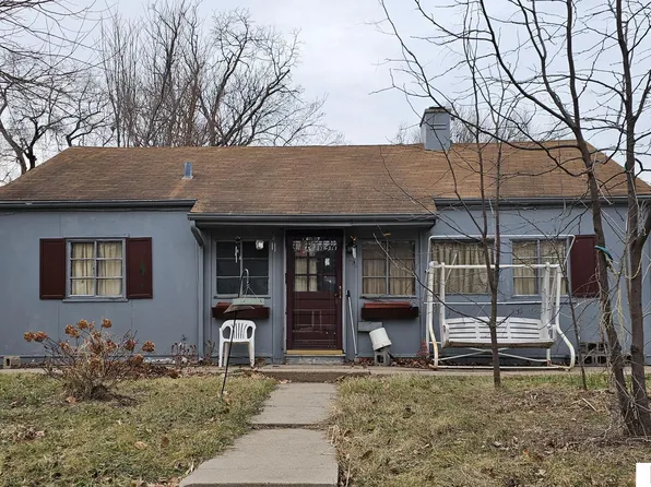 1215 S 22nd St, Lincoln, NE 68502