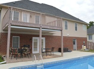 534 Castleridge Rd, Vinton, VA 24179