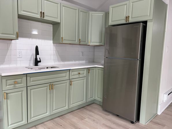 110 Railroad Ave APT 4