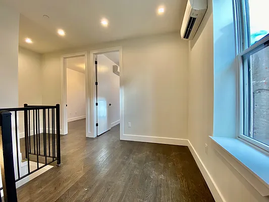 Rented by Lofts and Flats LLC | media 5