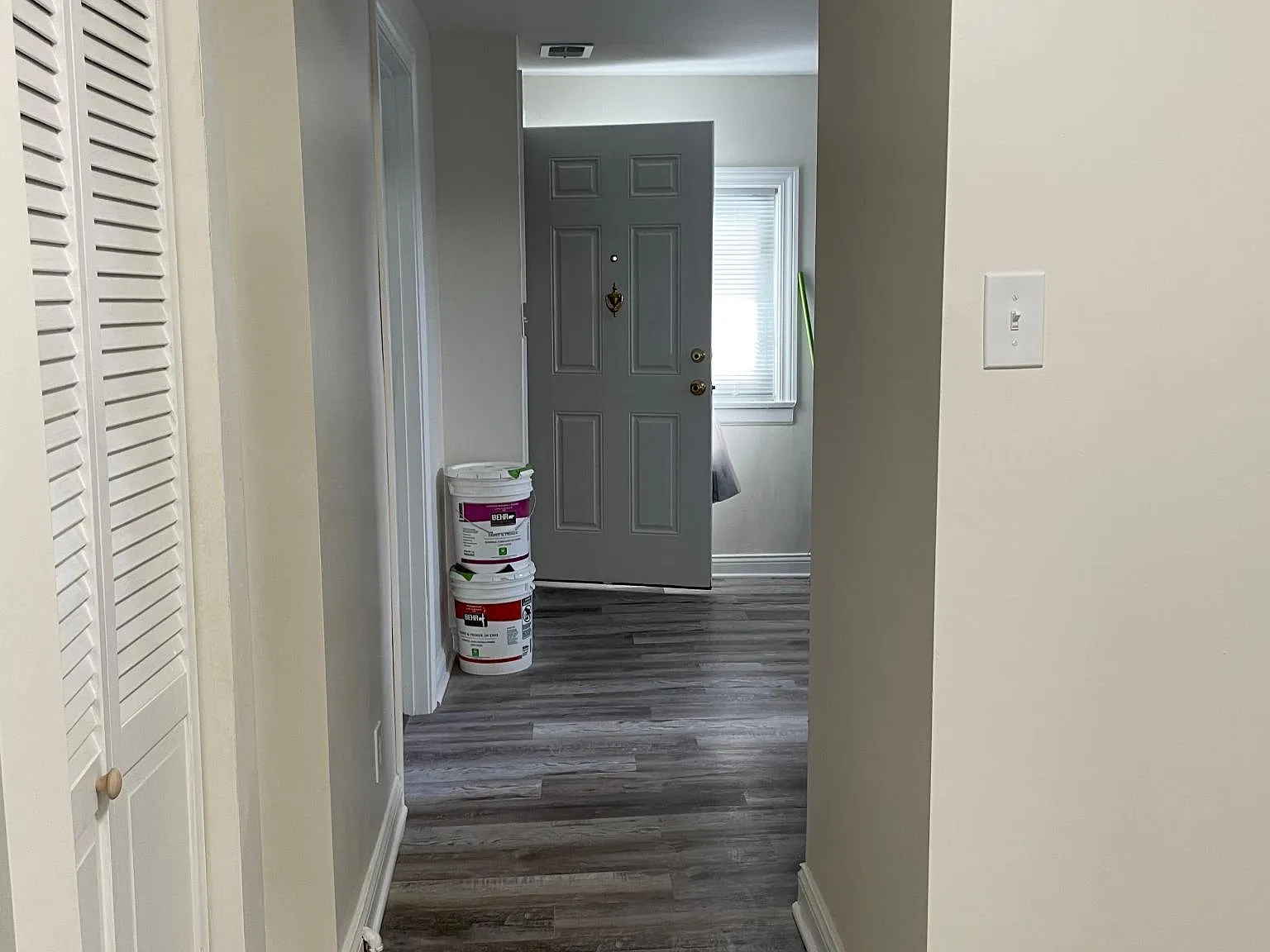 1204 Beacon St — Photo 3