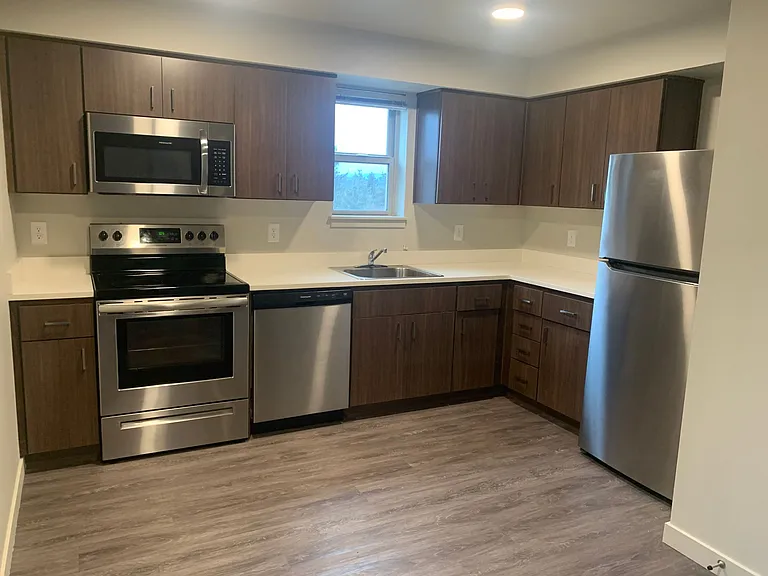 Market Village Apartments — Photo 20