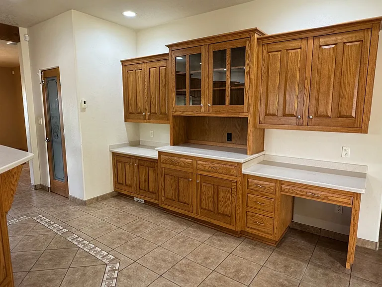 9 Jordan Ct — Photo 5