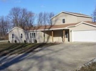 100 S East St, Essex, IL 60935