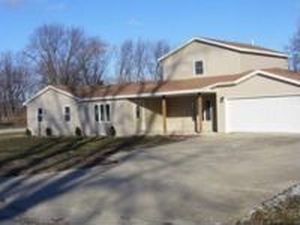 100 S East St, Essex, IL, 60935