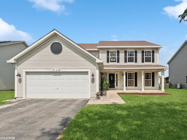 716 Brita Trl, Minooka, IL 60447