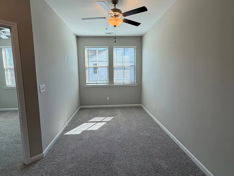 2590 Morehead St — Photo 22