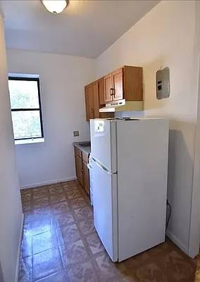 Rented by A P Realty Group NY LTD | media 2