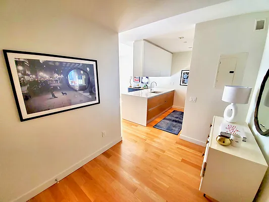 Rented by Compass | media 13