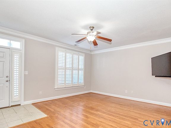 4th image of 4610 Town Creek Dr