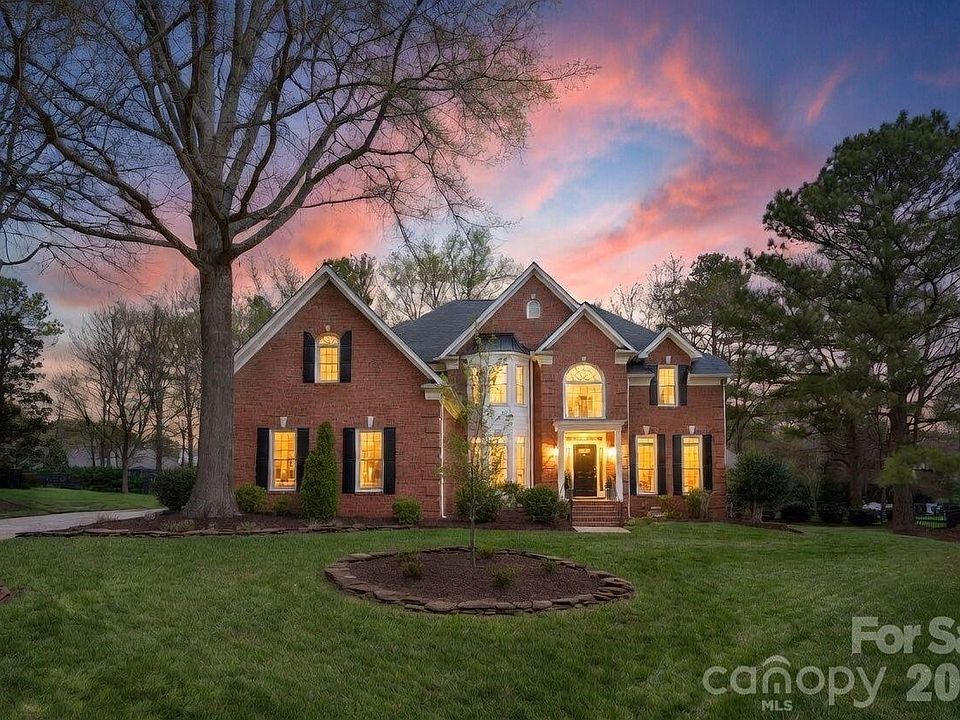 1st image of 13200 Horsham Ct