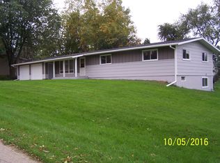 210 Ida St, Lena, IL 61048
