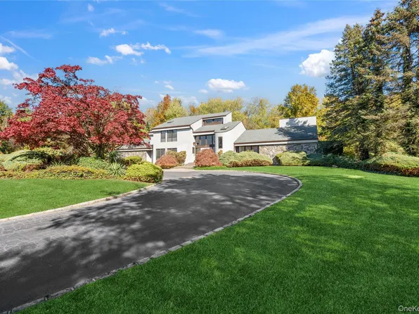 19 Carlisle Drive, Old Brookville, NY 11545